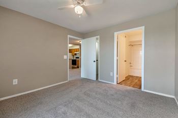 Lighted ceiling fans